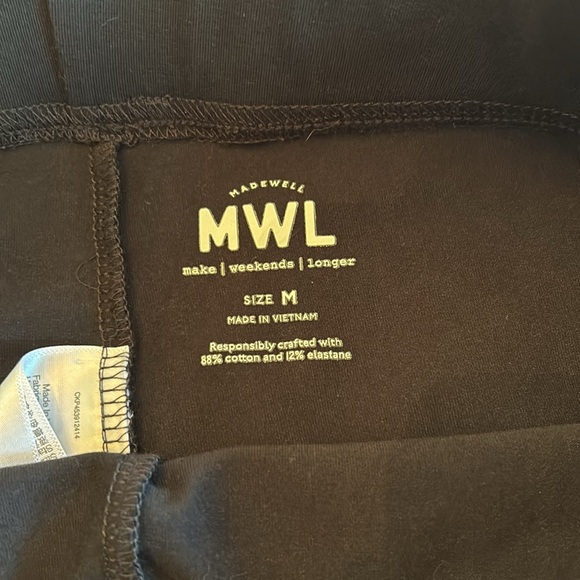 Women’s Madewell Black Leggings -Size Medium - Picture 5 of 10